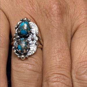 Native American Arizona copper blue turquoise peyote flower ring.